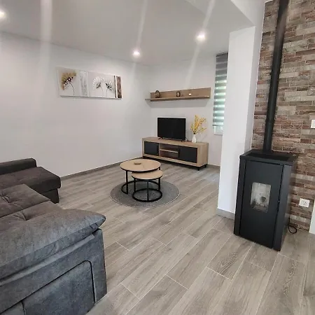 A Casa Pequena Incostadamorte * Cee